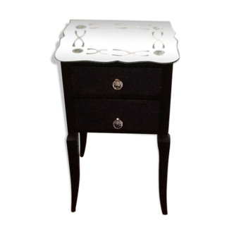 Bedside table