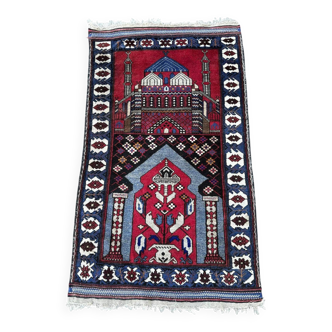 Handmade Persian rug 145cm x 90cm