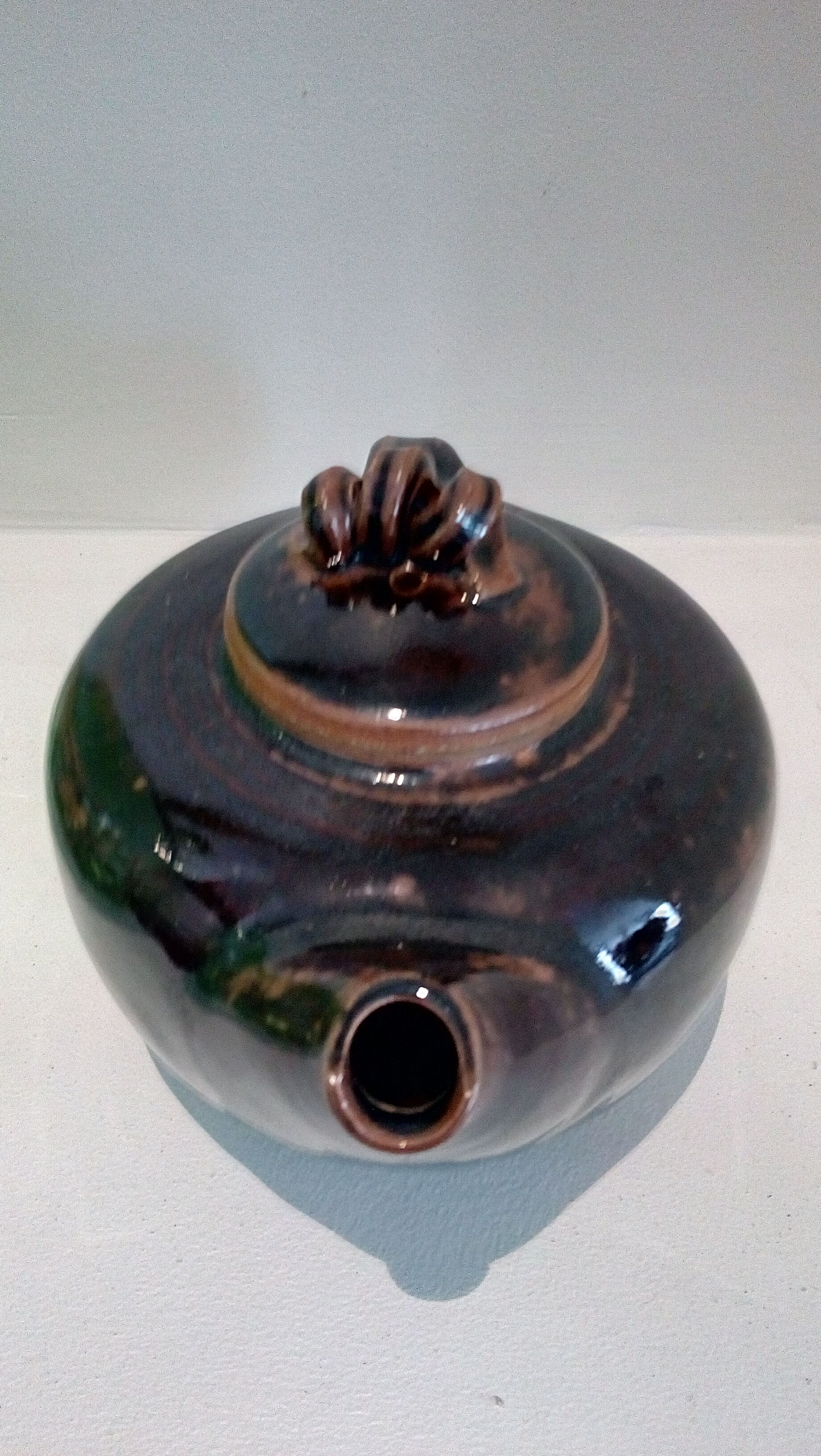 Enamelled sandstone teapot