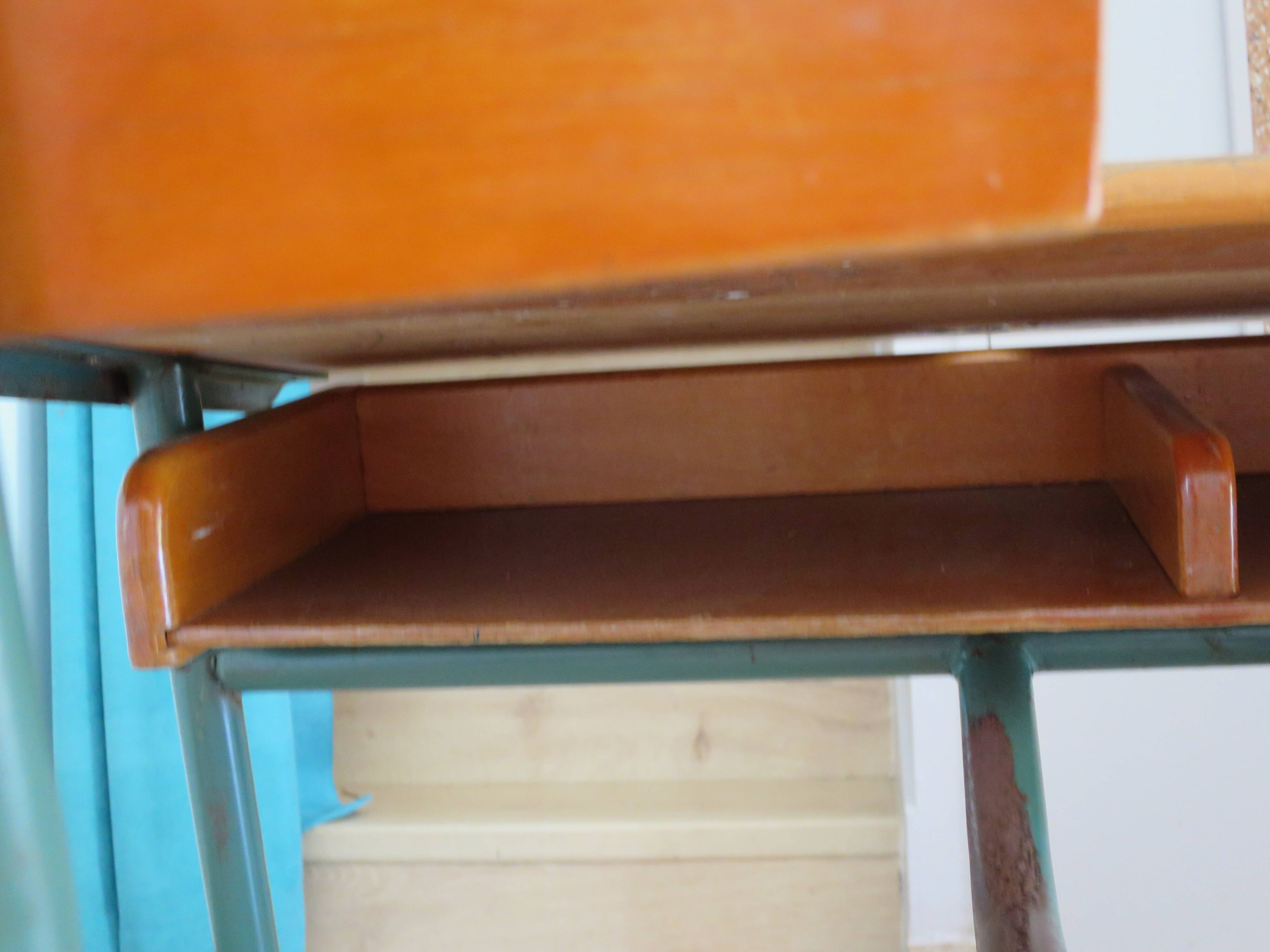 Bureau d’écolier vintage en bois et métal - Bureau double