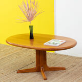 Scandinavian coffee table – 112 cm