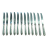 Lot de 12 couteaux en métal argenté et inox de la marque Ravinet d'Enfer Paris