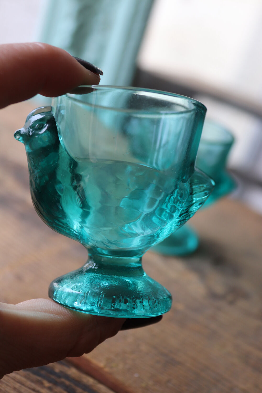 5 opaline glass egg cups – chick decoration from Arques glassworks