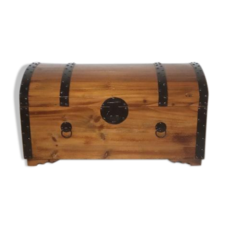 Wooden chest on rounded top