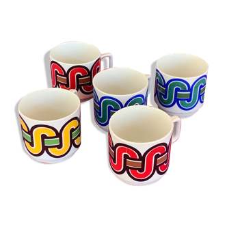 Set of 5 cups 1970