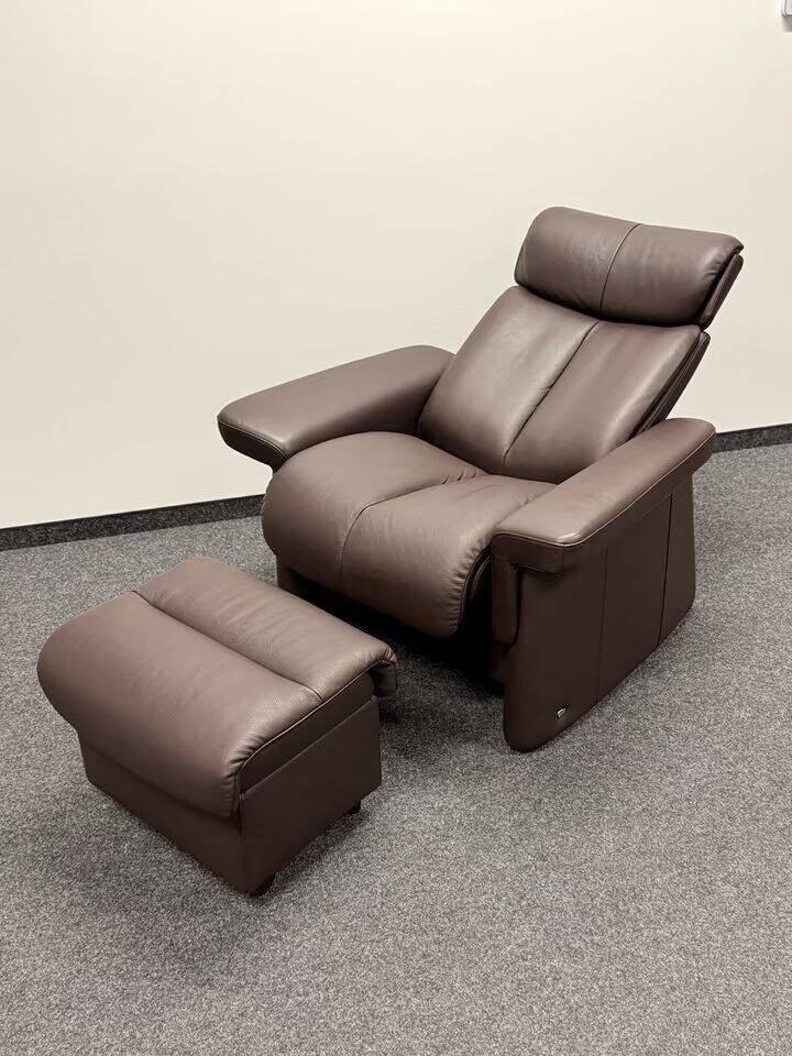 Magic-Ekornes Stressless Chair with Ottoman -Brown Leather