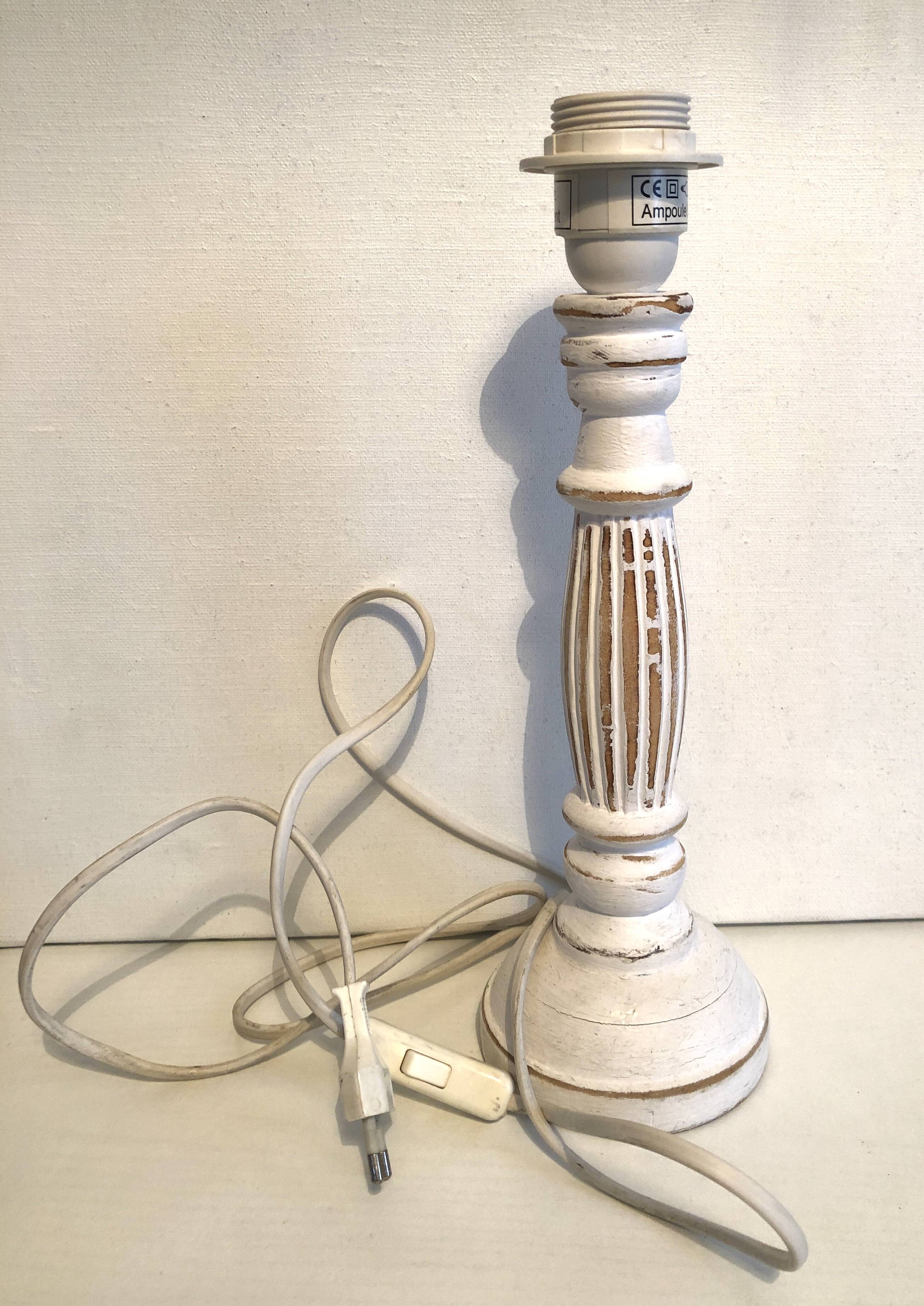 Wooden lamp base