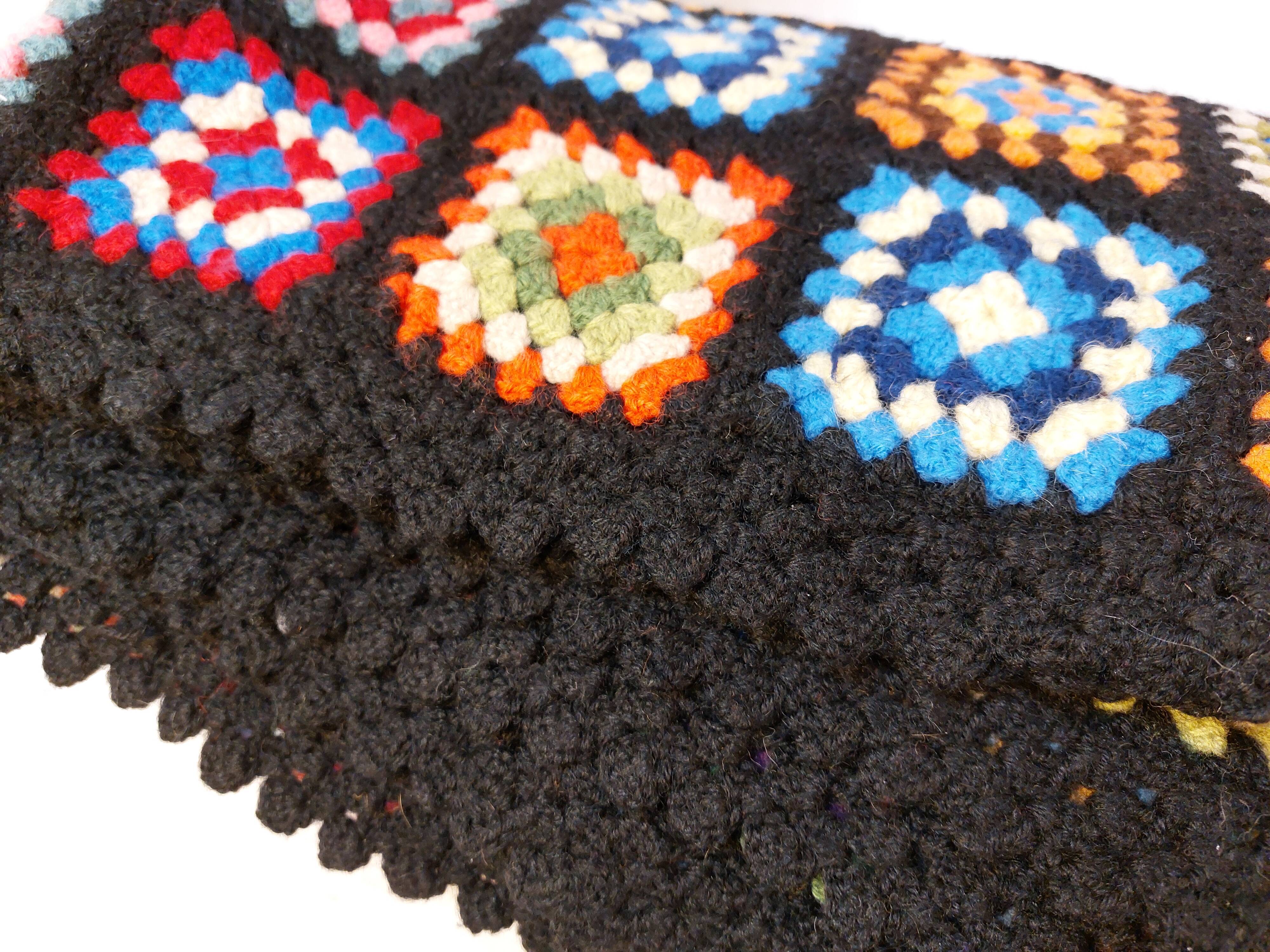 Plaid wool blanket crocheted vintage granny XXL - 195x195 cm