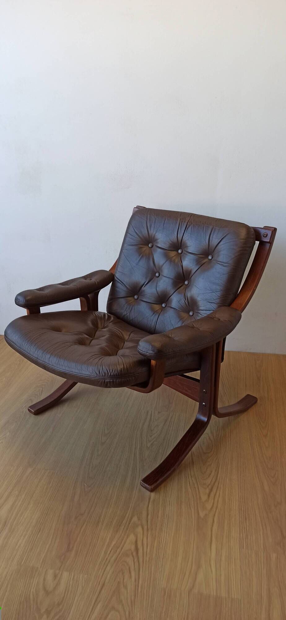 Norwegian Easy Chairs in Leather by Jon Hjortdal, Velledalen. Set of 2.