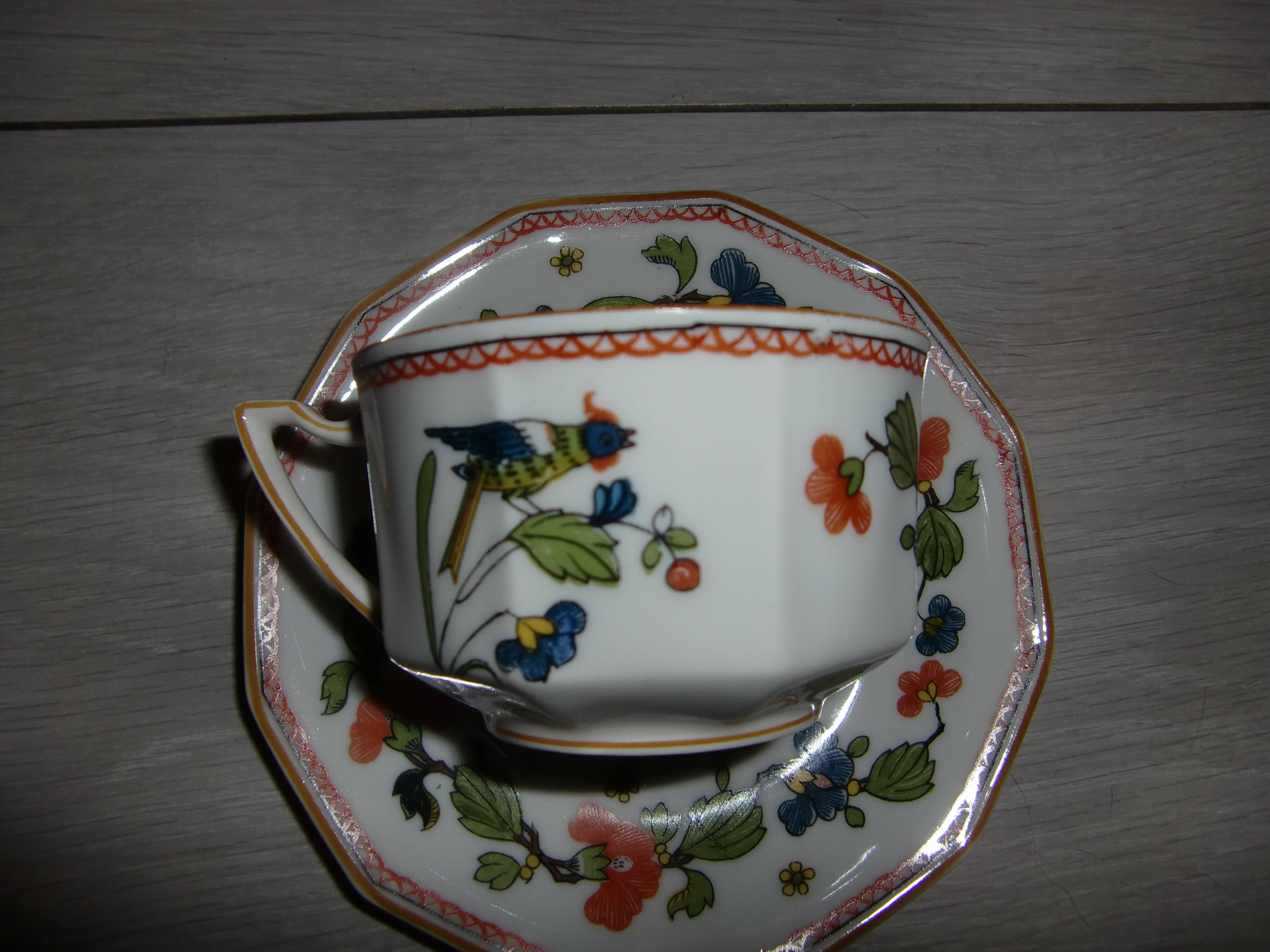 Lot de 6 tasses à café/thé et 12 soucoupes assorties des années 50'