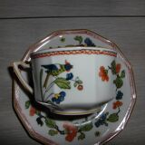 Set of 6 coffee/tea cups and 12 matching saucers from the 50's
