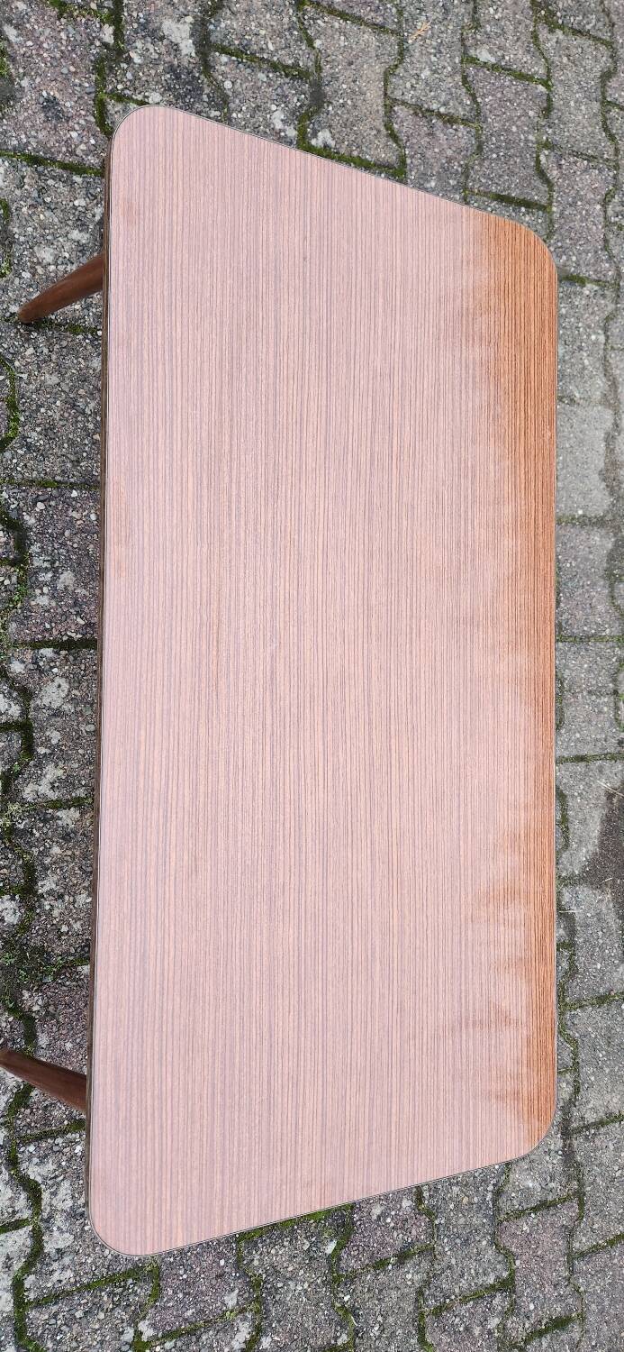 Table basse formica et bois massif