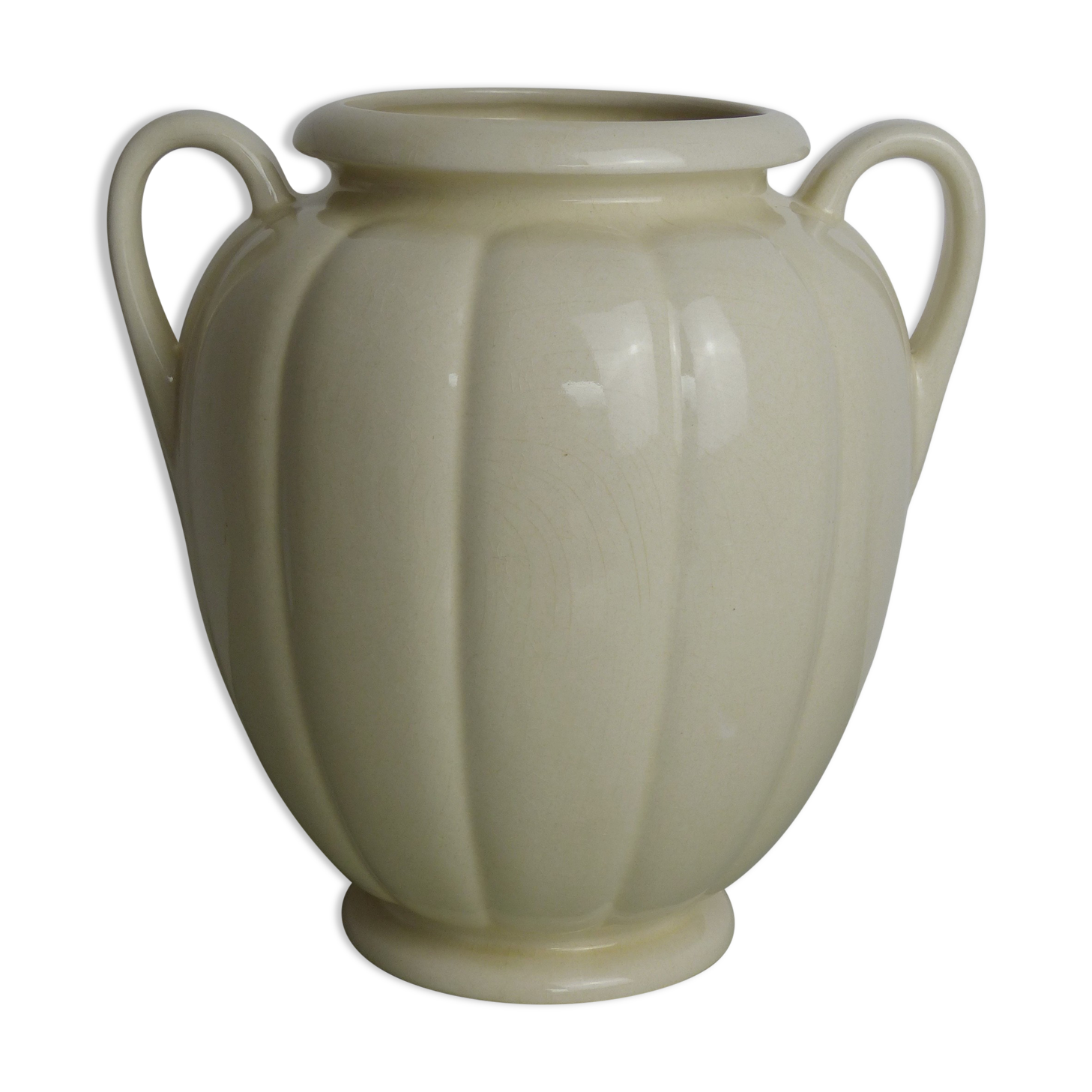 Vase with handles