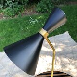 Contemporary table lamp