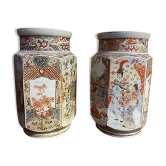 Pair of Japanese vases "Satsuma"