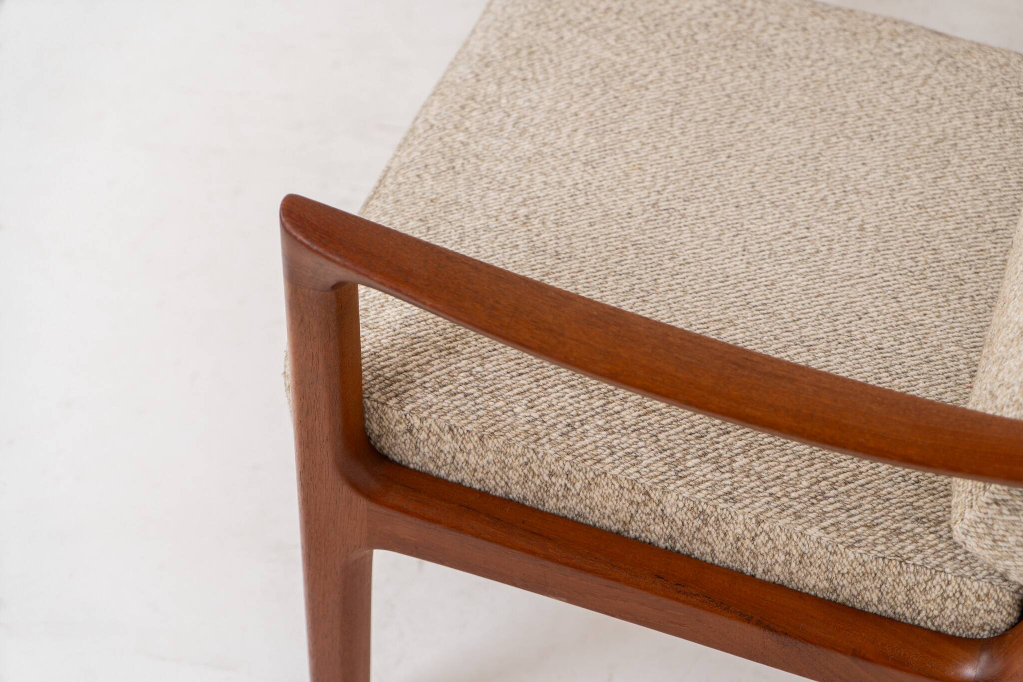 Pair of “Senator” easy chairs by Ole Wanscher for France & Son