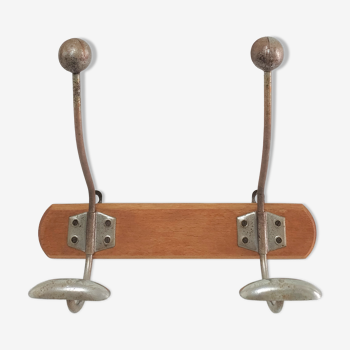 Portemanteau bois et métal patiné Samaritaine Paris vintage