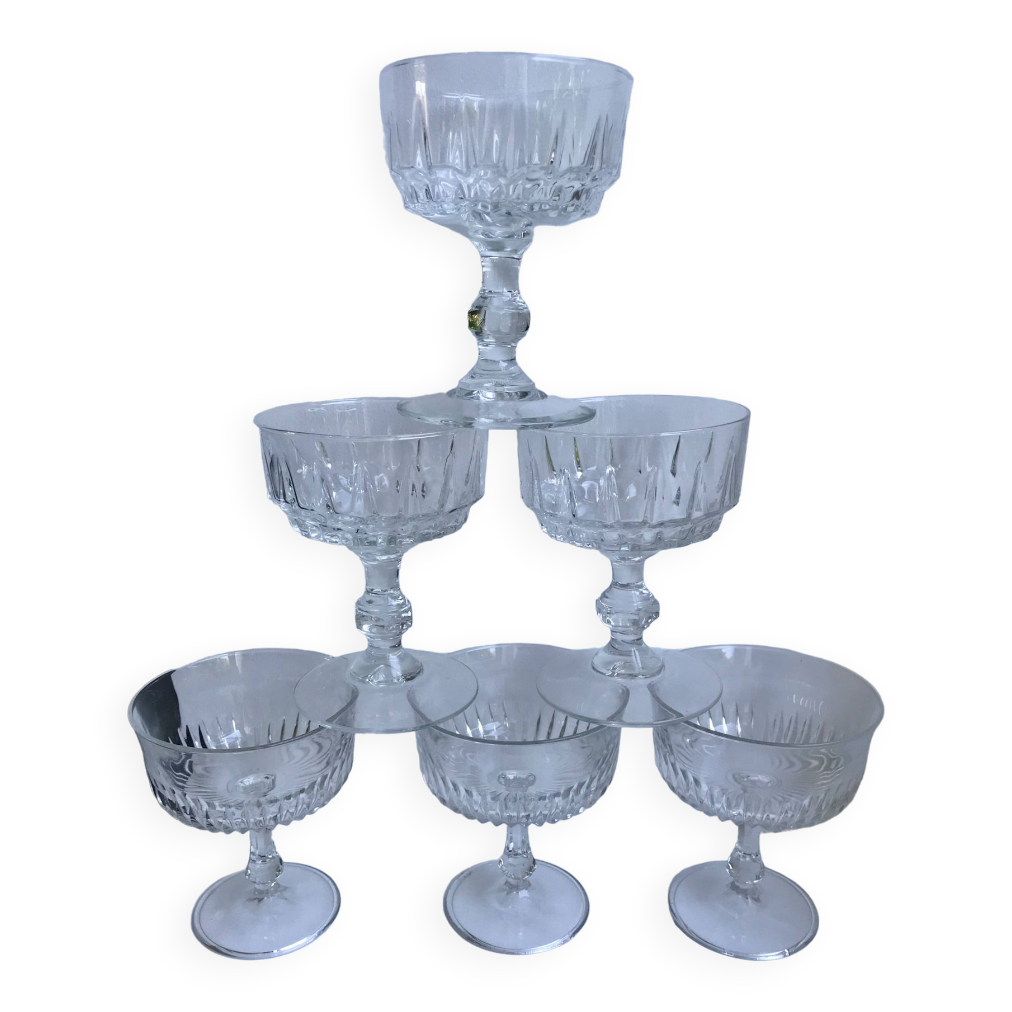 Set of 6 mismatched crystal champagne glasses 50-60s