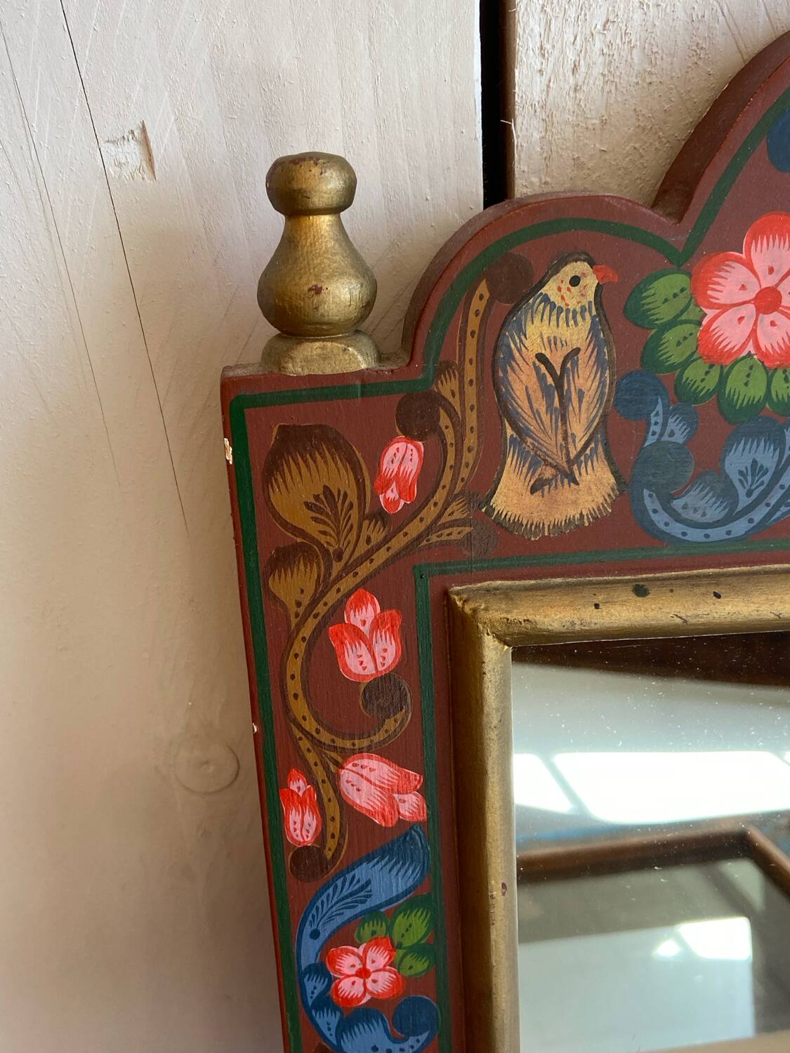 Miroir en bois peint