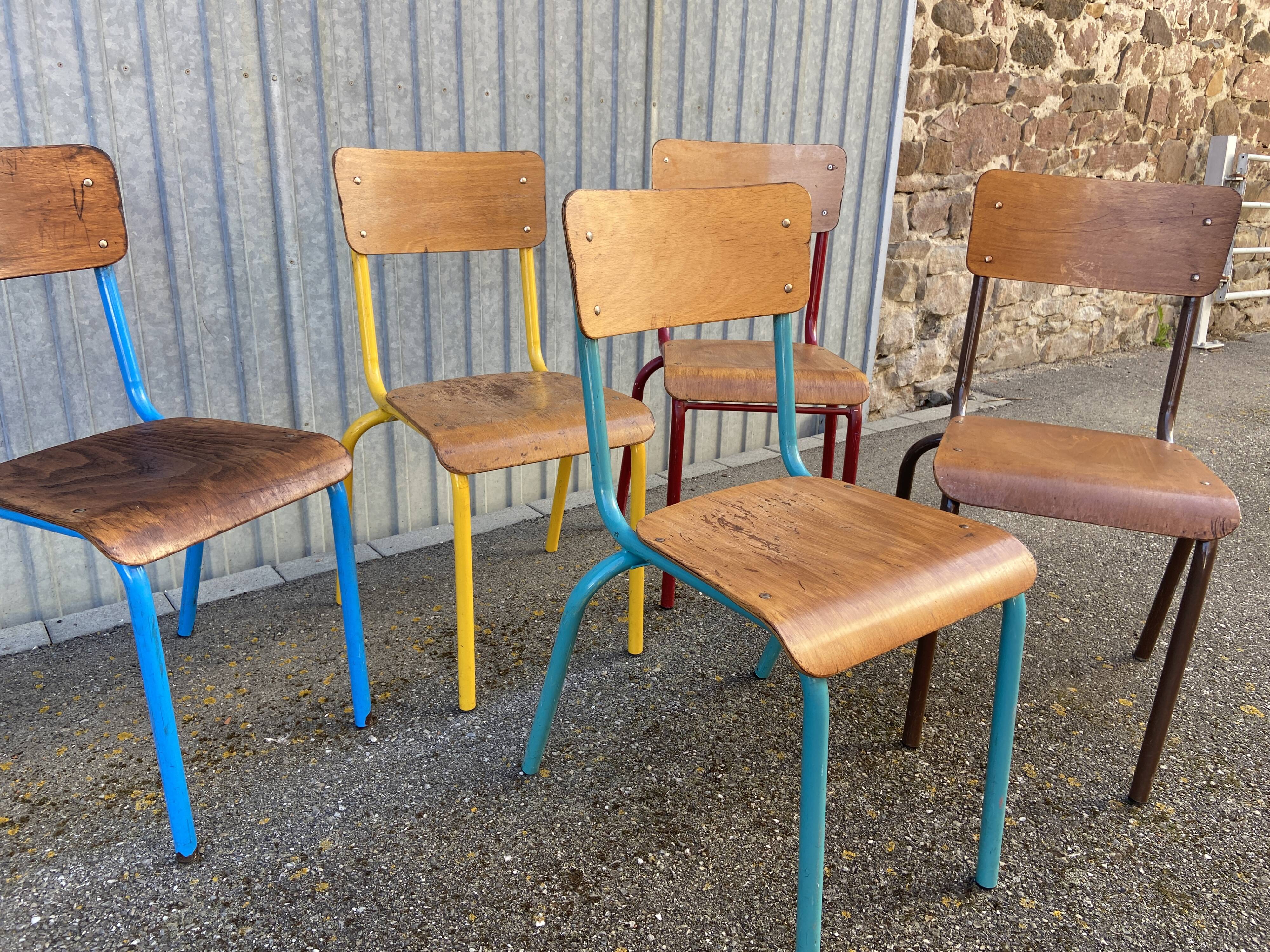 Set of 6 mismatched school chairs multicolor industrial vintage school community mullca dela