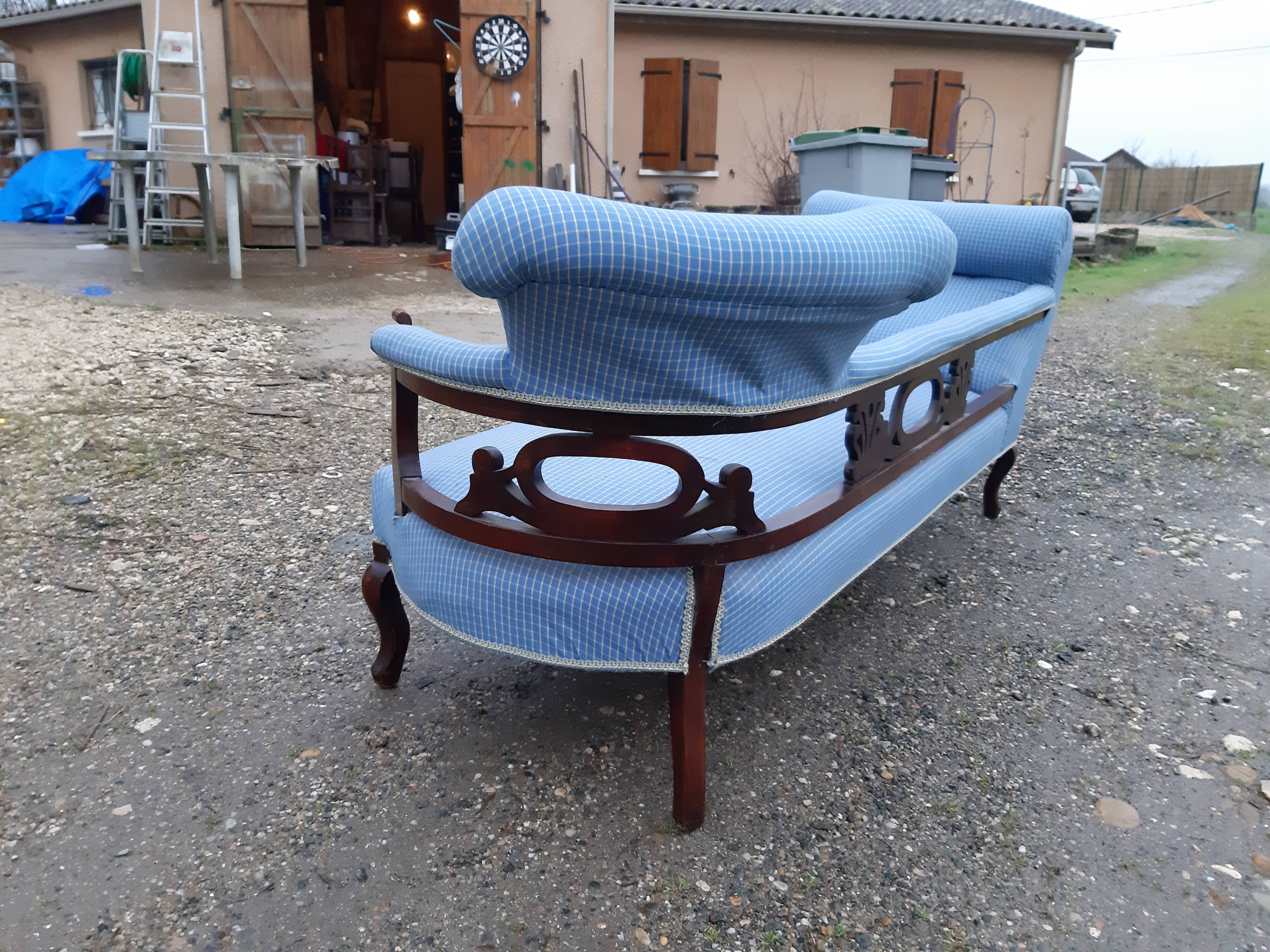 Mahogany meridian 1900