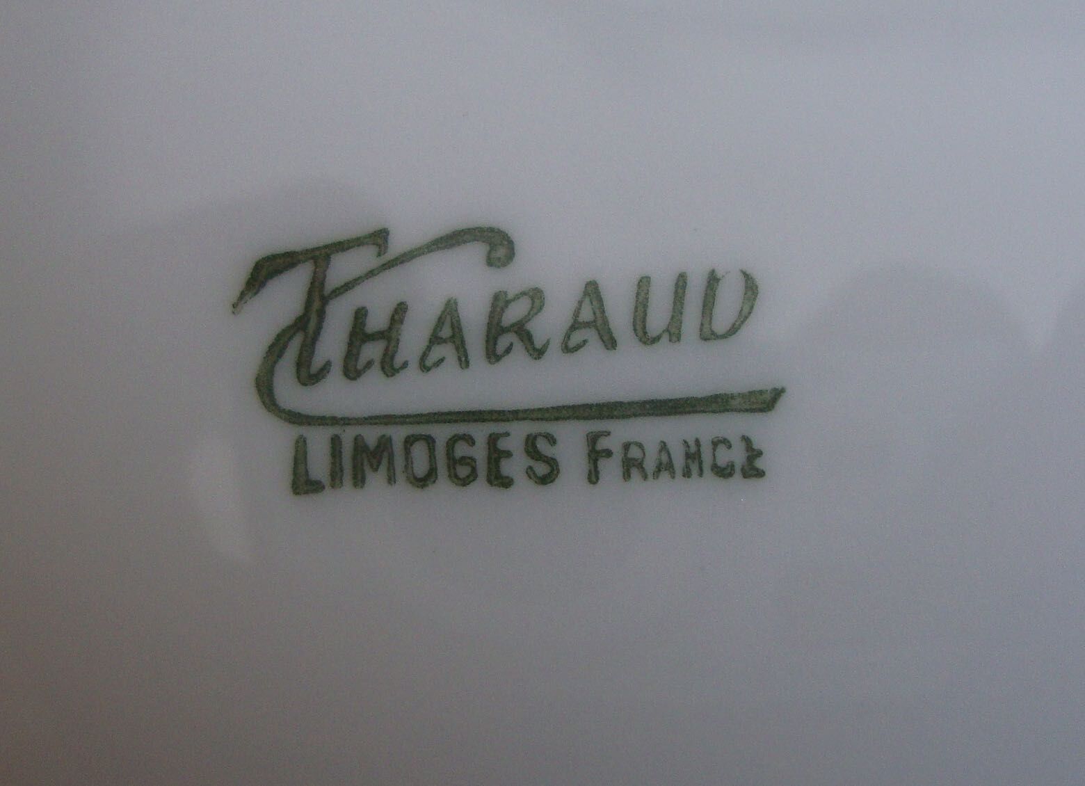 6 porcelain oyster plates Tharaud Limoges