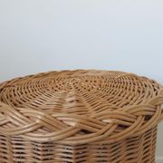 Rattan basket with handles and lid 60/70