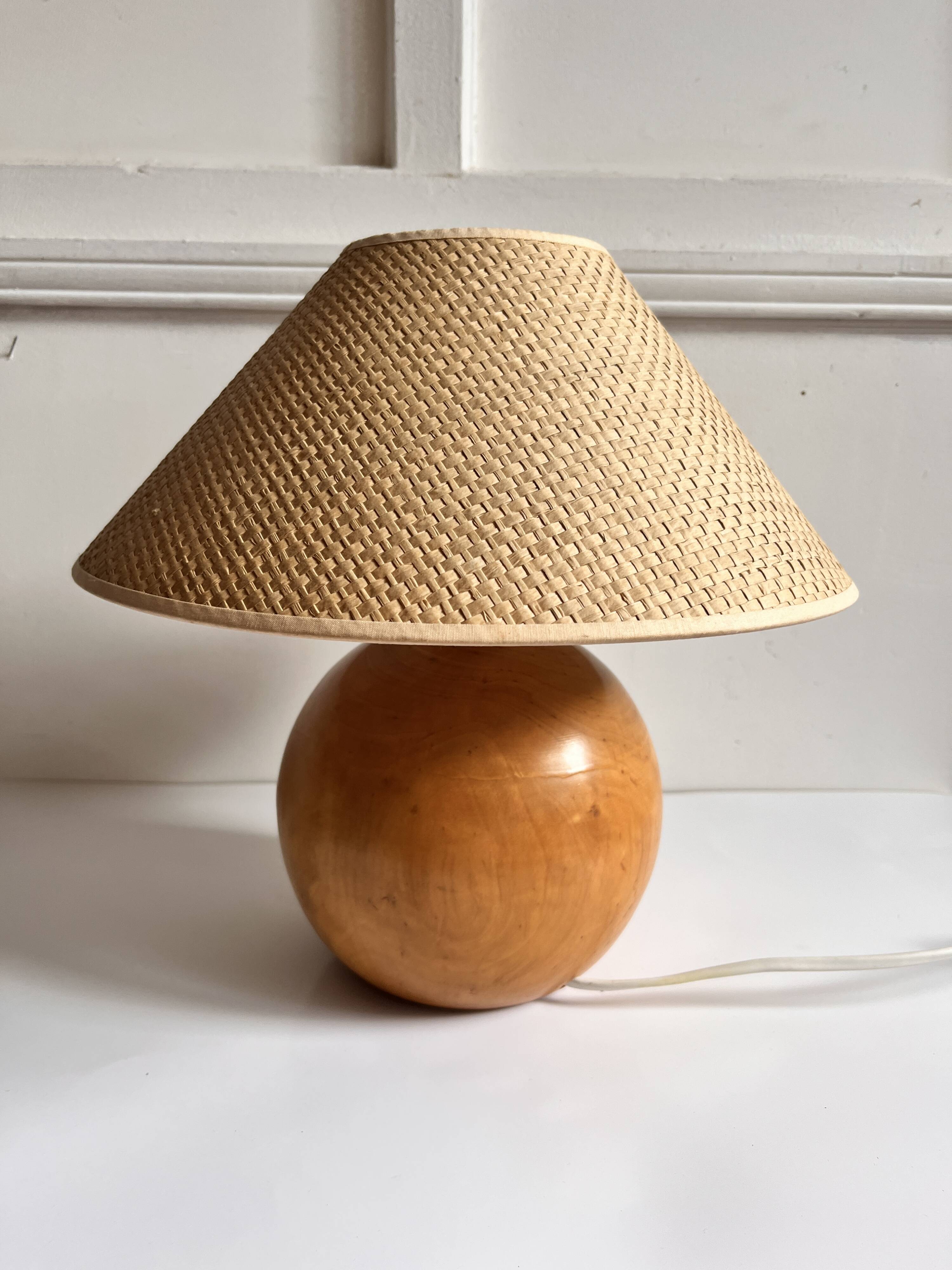 Lampe de chevet en bois