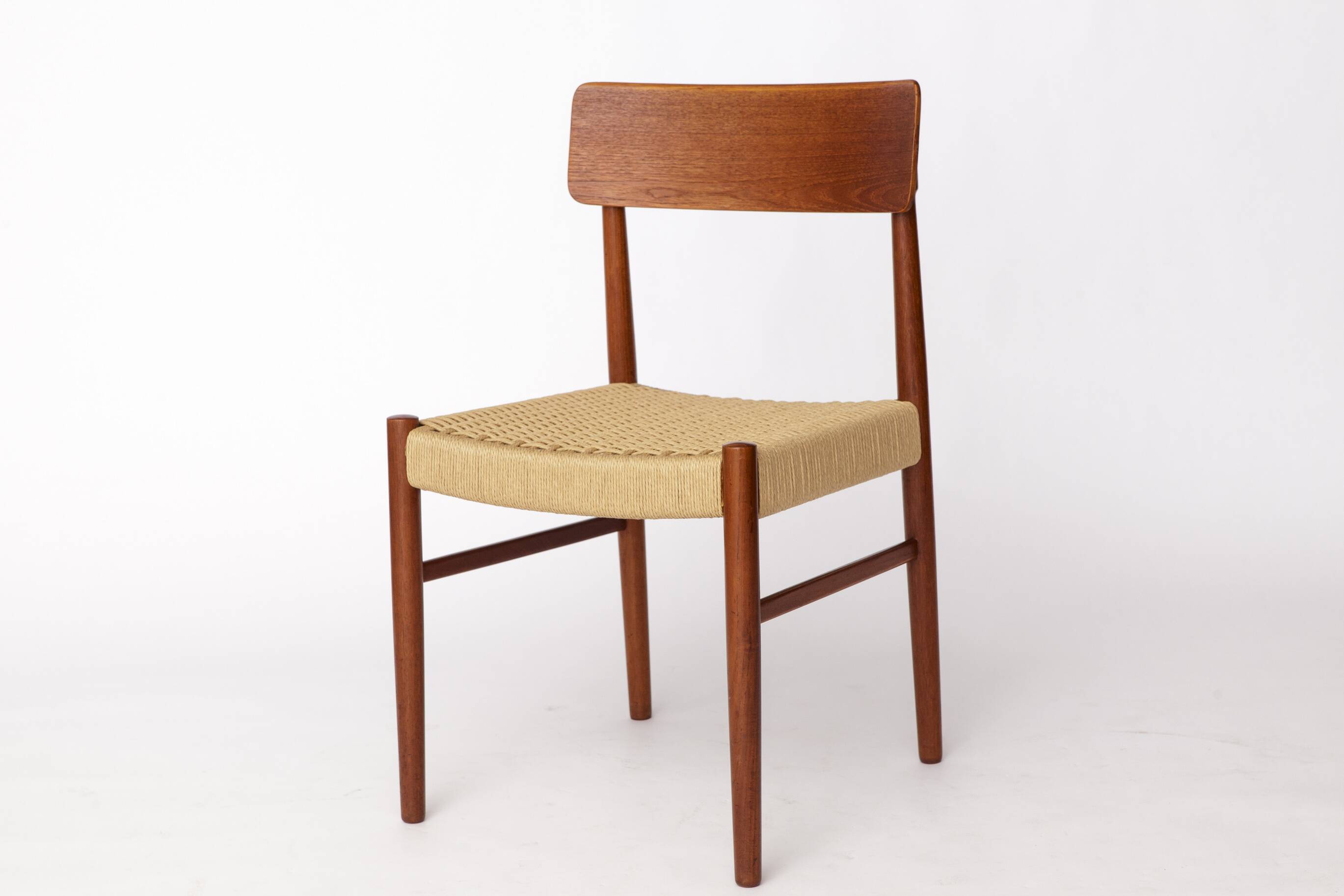 1960s Danish Dining Chair – Teak Wood Frame with Danish Cord Seat – Vintage