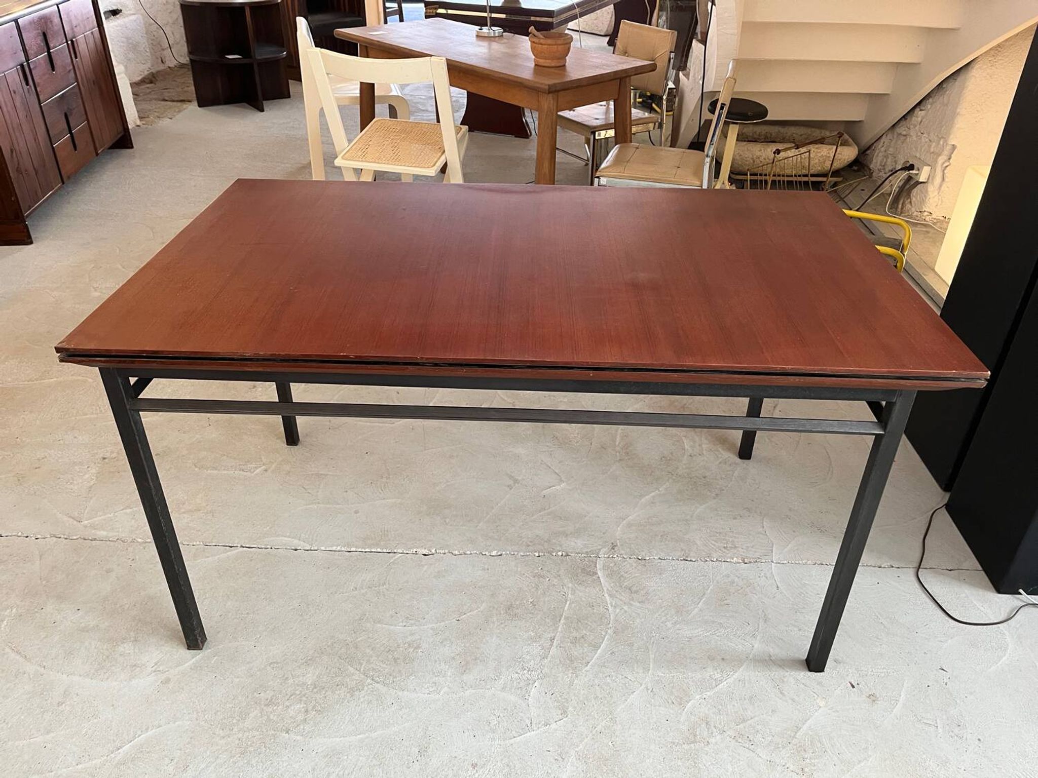 Mahogany table from the 1950s