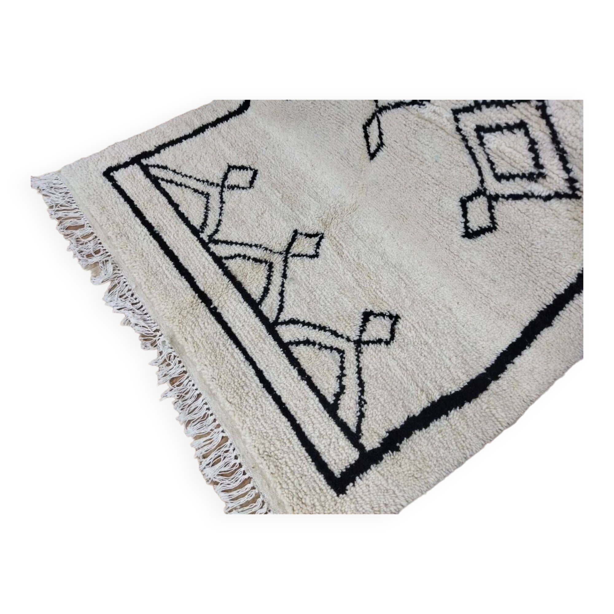 Handmade wool Berber rug 248 x 158 cm
