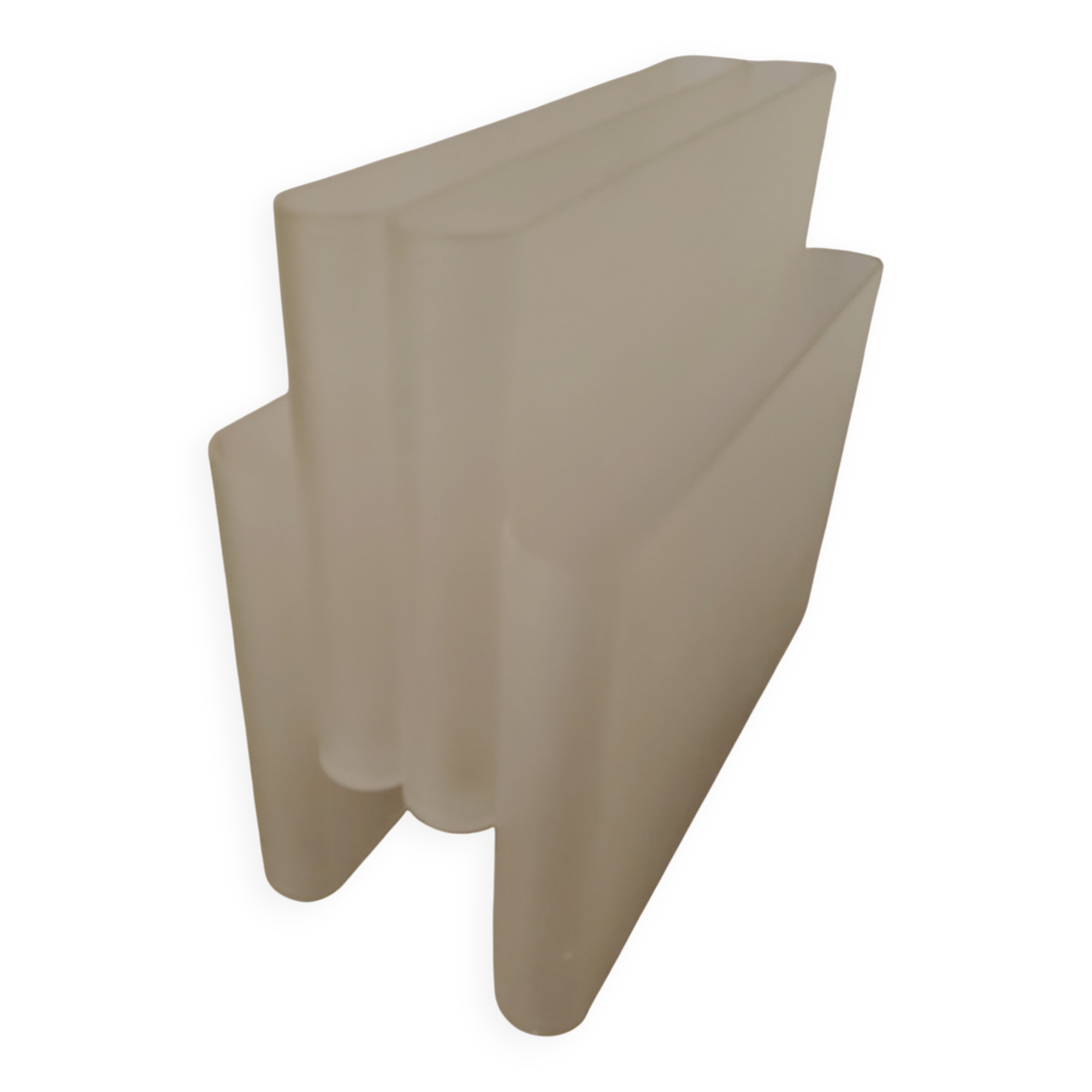 Kartell Giotto magazine rack stopinno opaque transparent