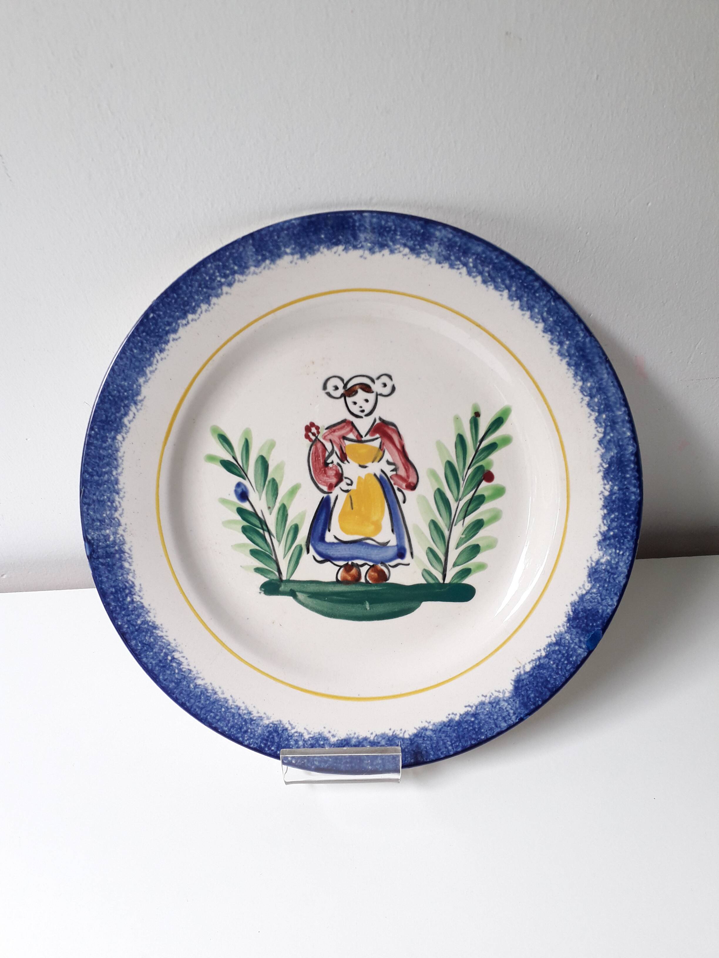 Bretagne Pornic earthenware plate (18.5cm) A1