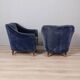 Paire de fauteuils design des années 50 en velours bleu design italien