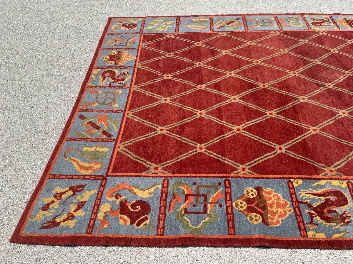 Elegant carpet of tibet, circa 1970