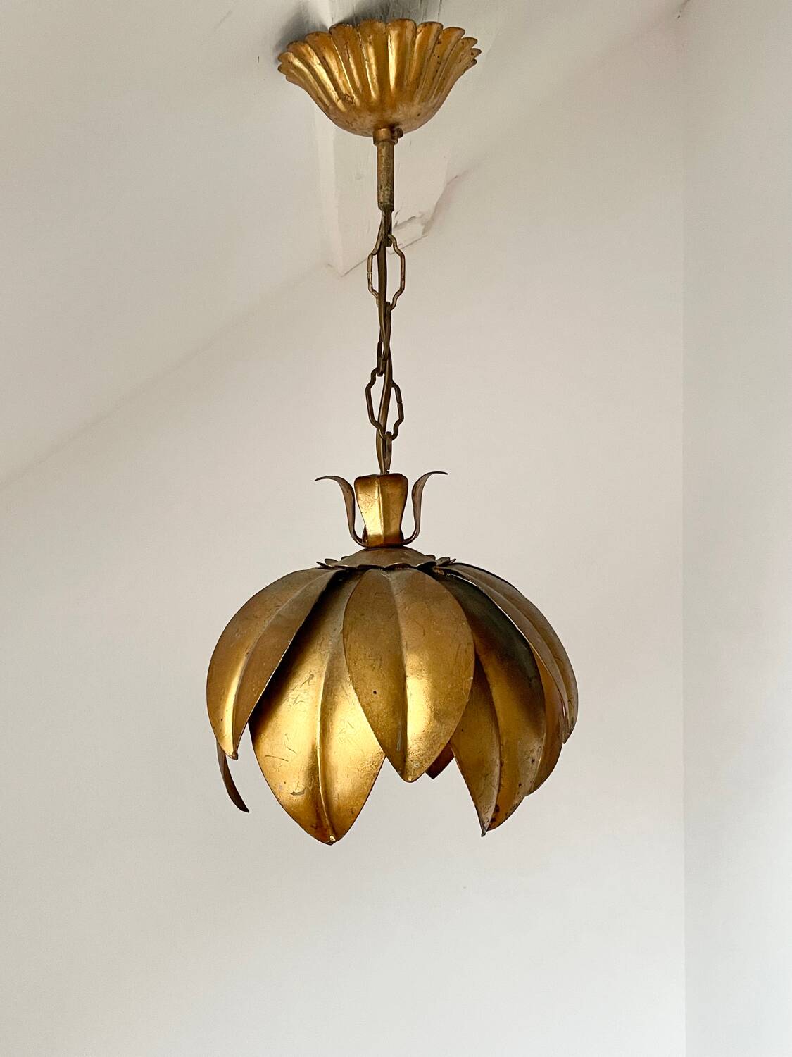 Two vintage pendant lights in gold metal