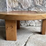 Round coffee table in solid elm and terracotta tiles - tripod - 1970 design