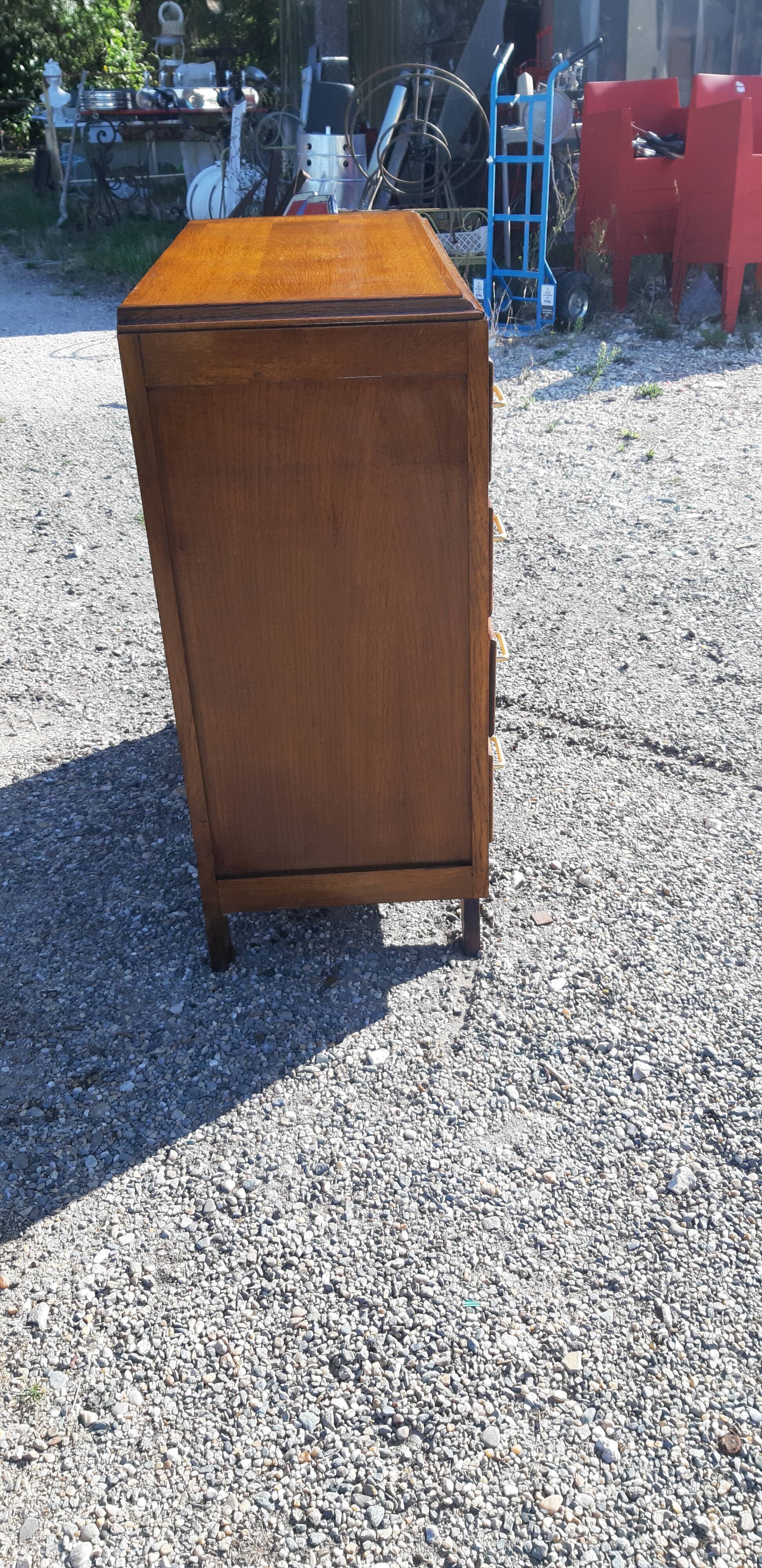 Commode vintage des années 50 pieds compas