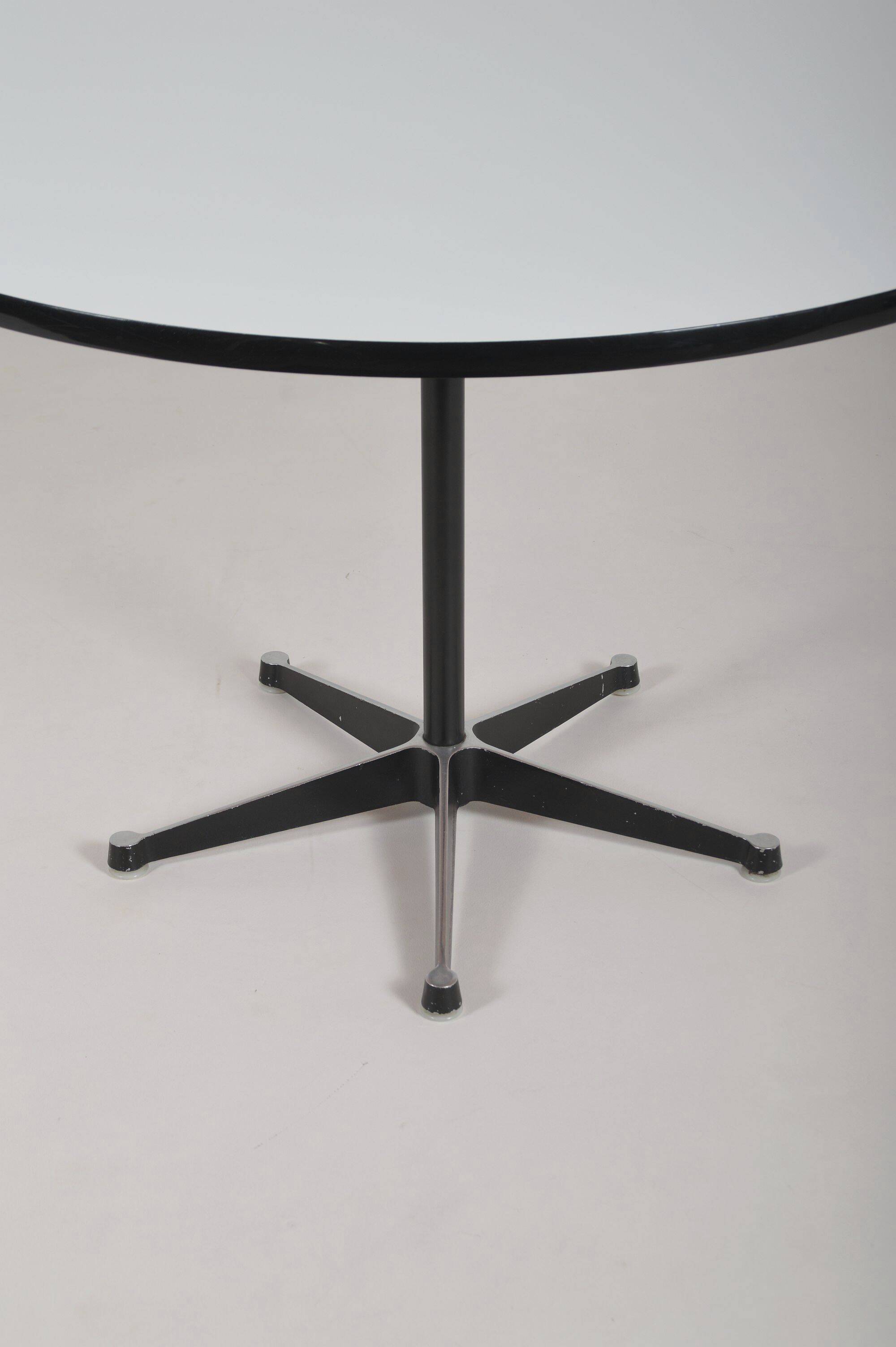 Dining table 650 designed by Charles and Ray Eames for Herman Miller, 1960s