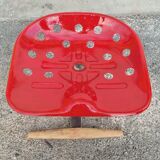 Mezzadro tractor stool by Castiglioni from 1957