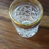 Liquor glasses with golden liserets
