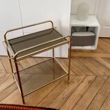 Serving unit with removable brass tray