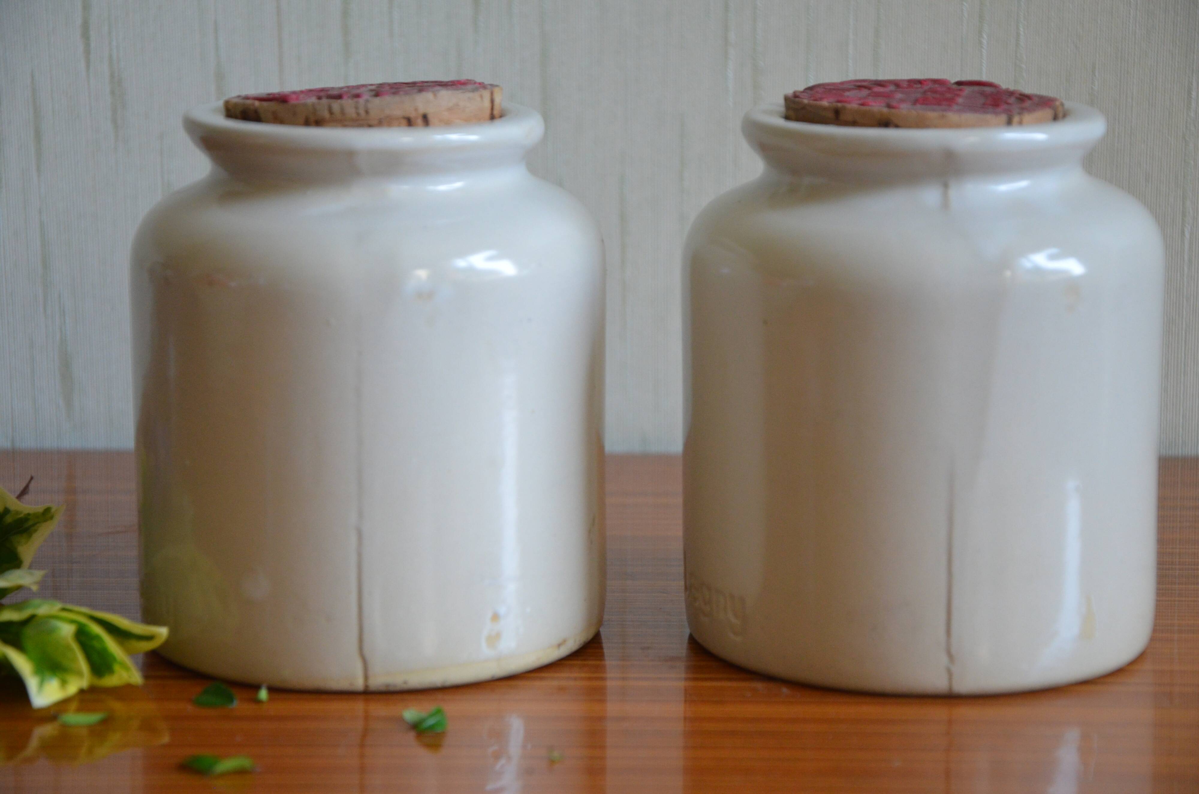 Mustard pot of meaux