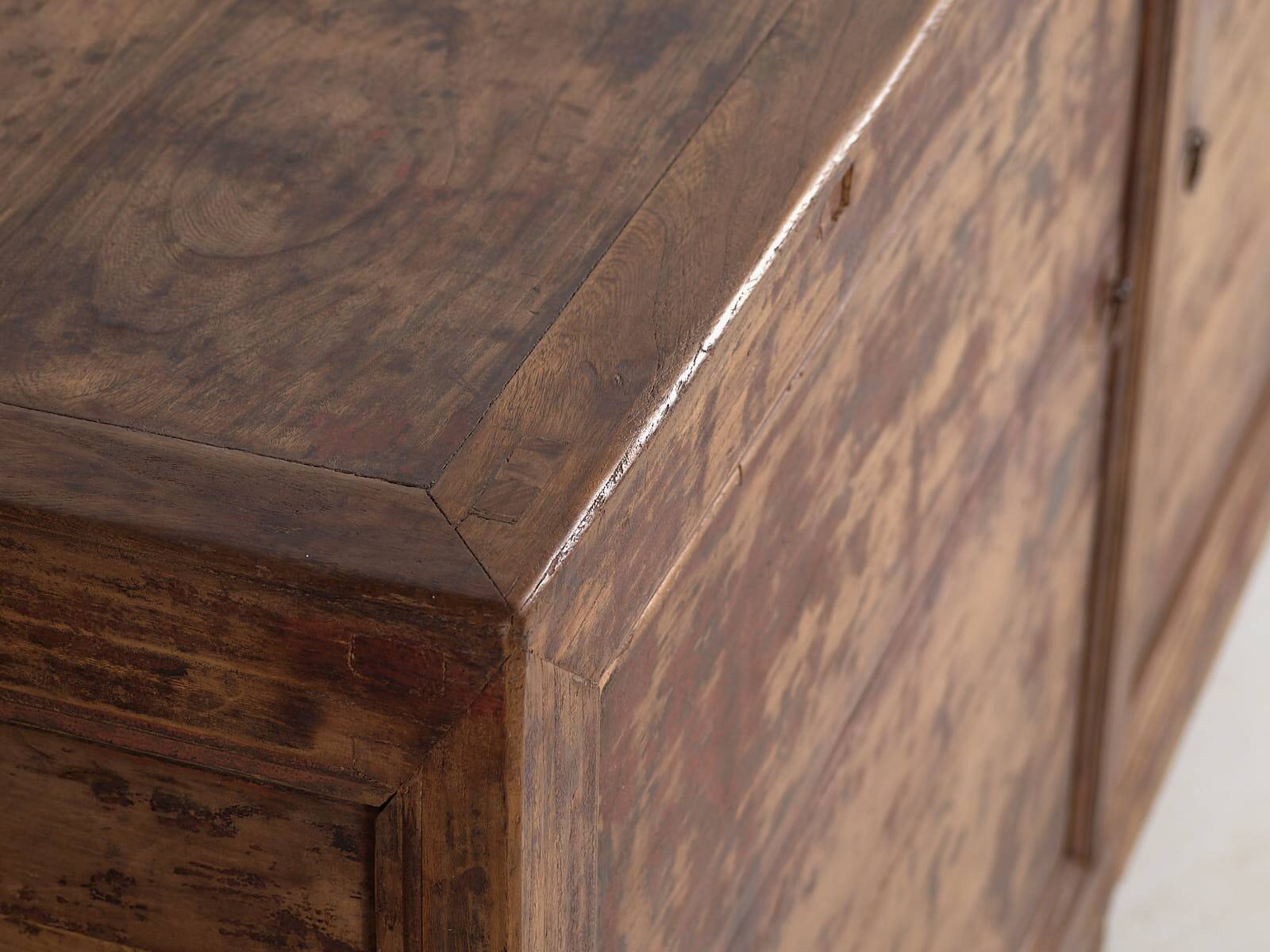 Antique two-door living room sideboard (circa 1900) #32