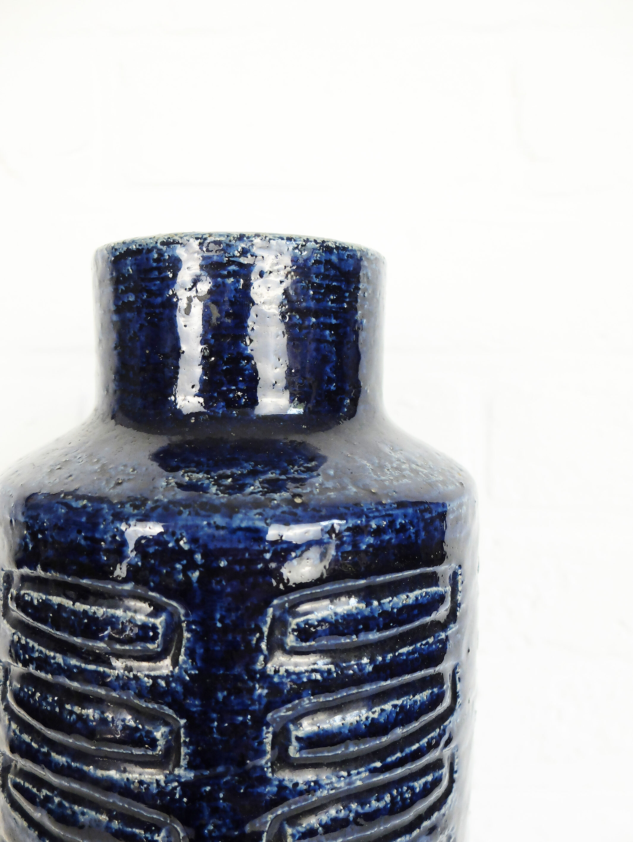 Ceramic vase C15 in cobalt blue Per Linnemann-Schmidt for Palshus, Denmark, 1960s