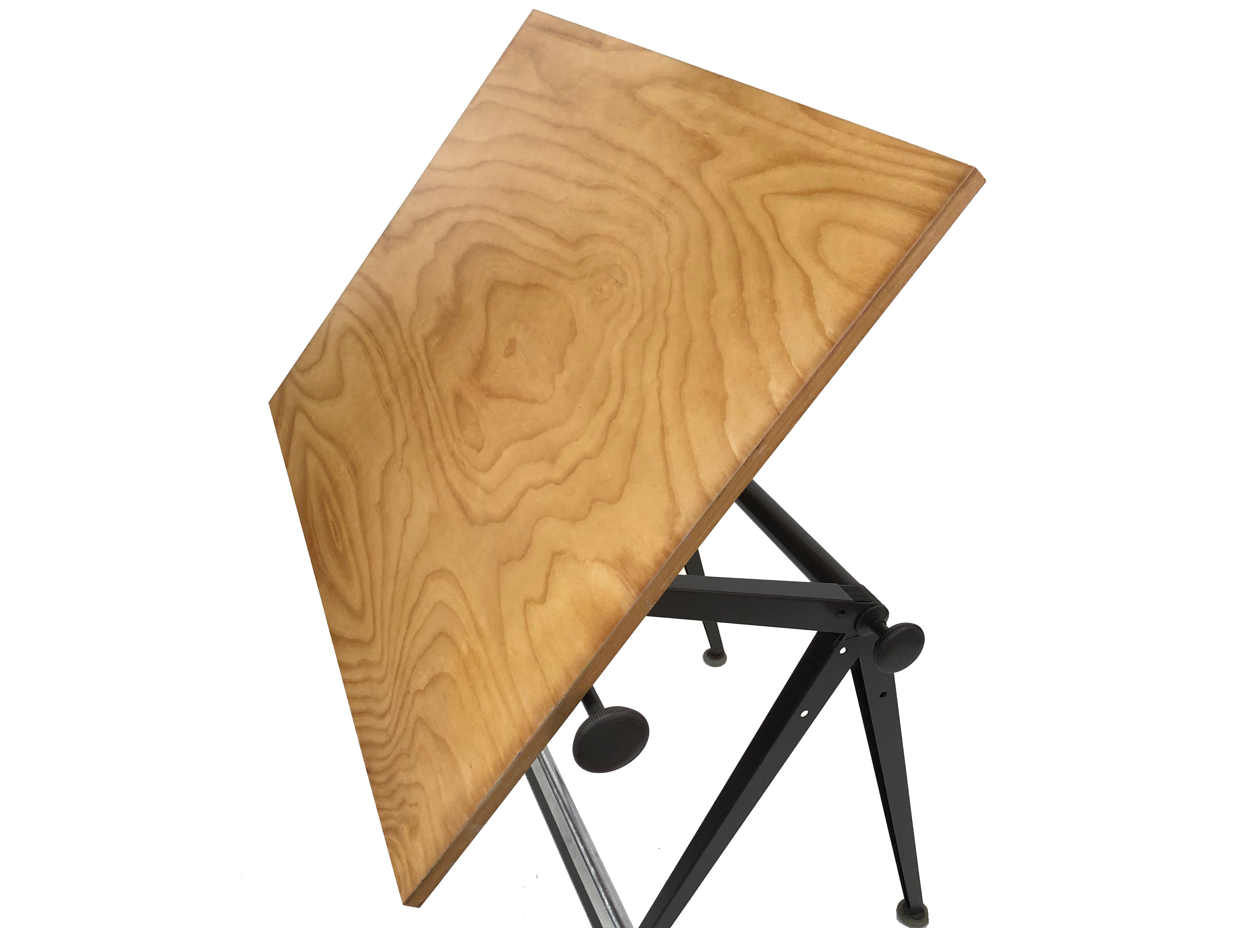 The original ahrend reply drawing board, designed by Wim Rietveld and Friso Kramer for Cirkel's Ahrend
