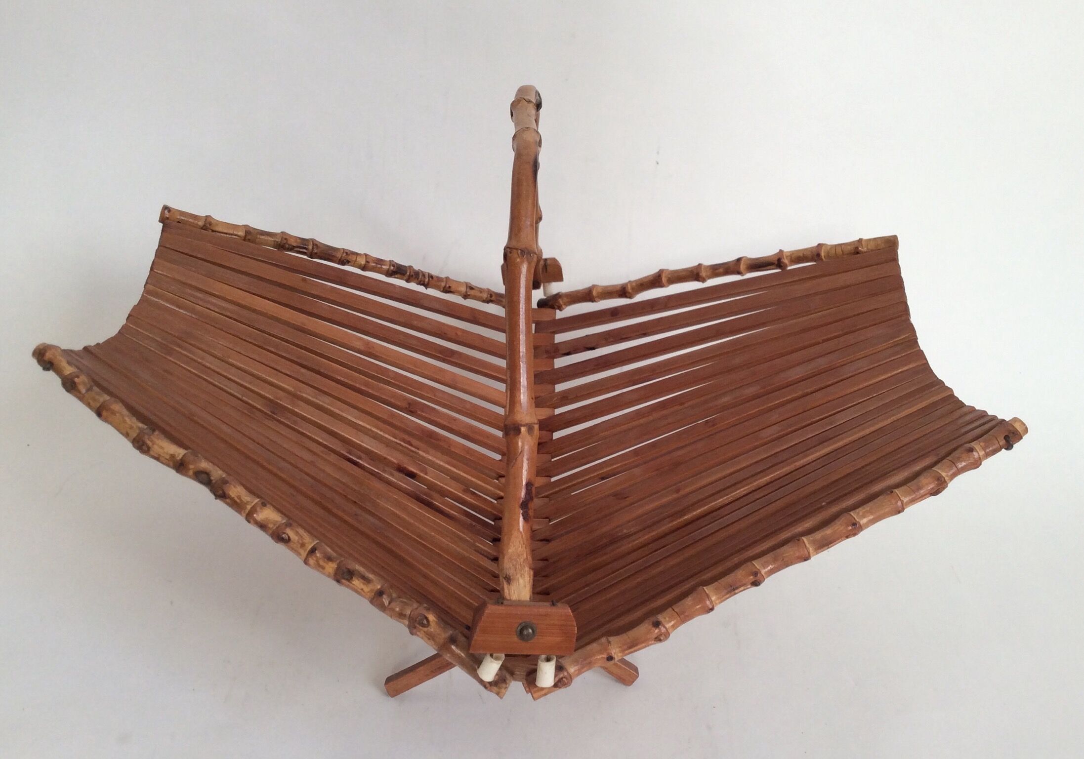 Foldable fruit basket, 1970s.