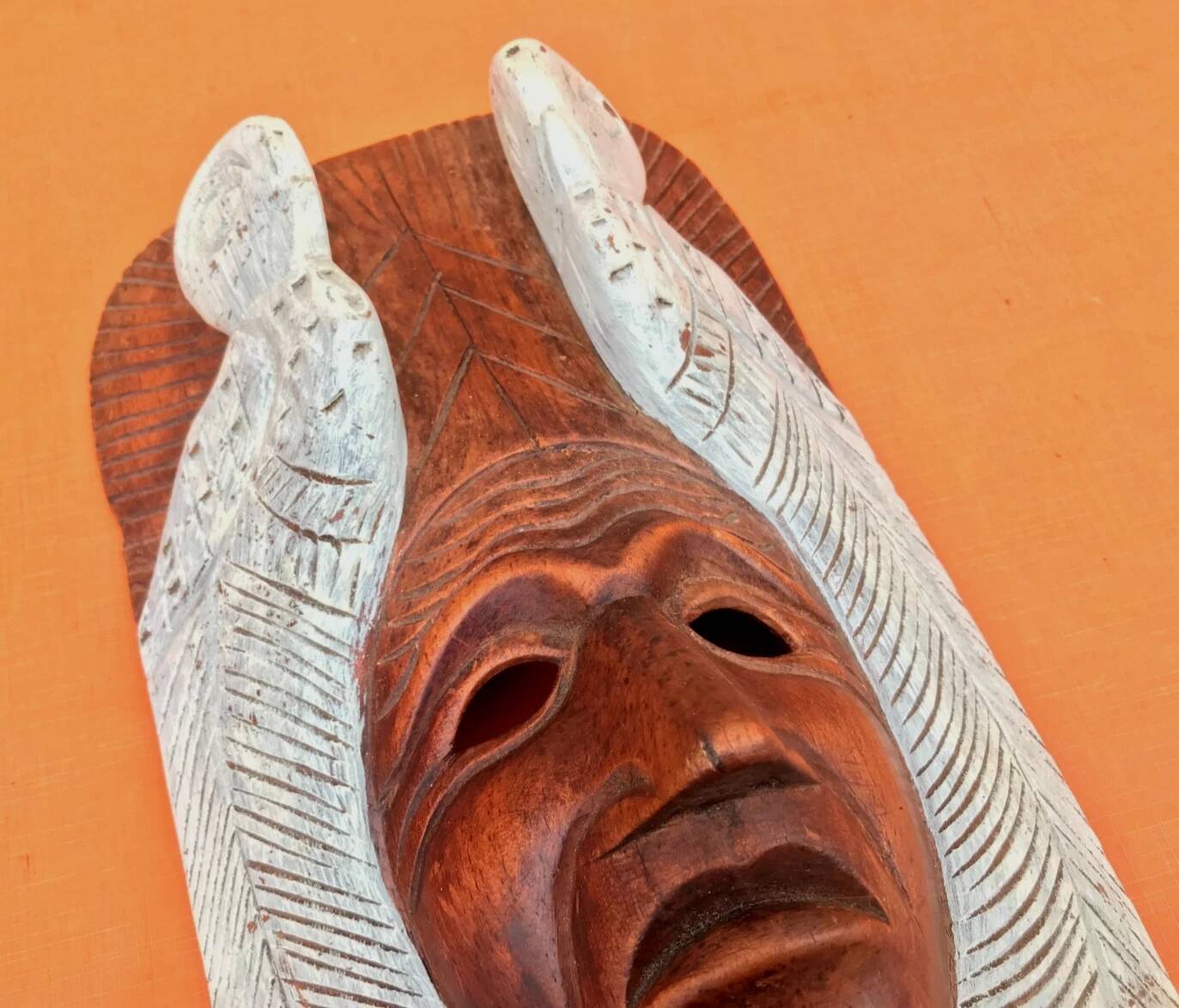 Masque à suspendre   Bois sculpté