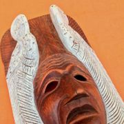 Masque à suspendre   Bois sculpté