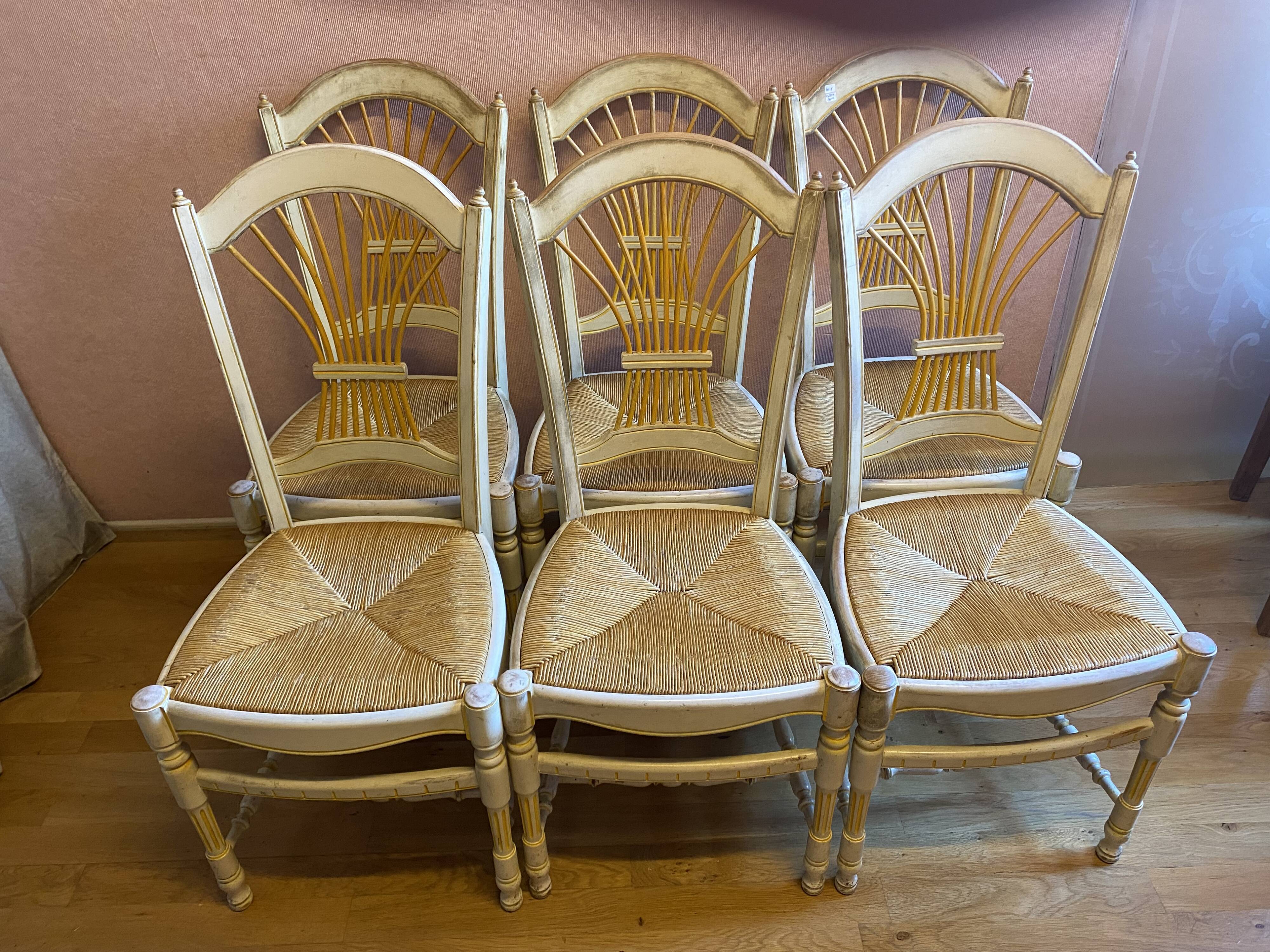 Series of 6 chairs provencal style, very good condition
